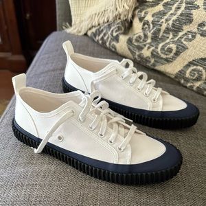 James Perse Low Top Vulcanized Sneaker